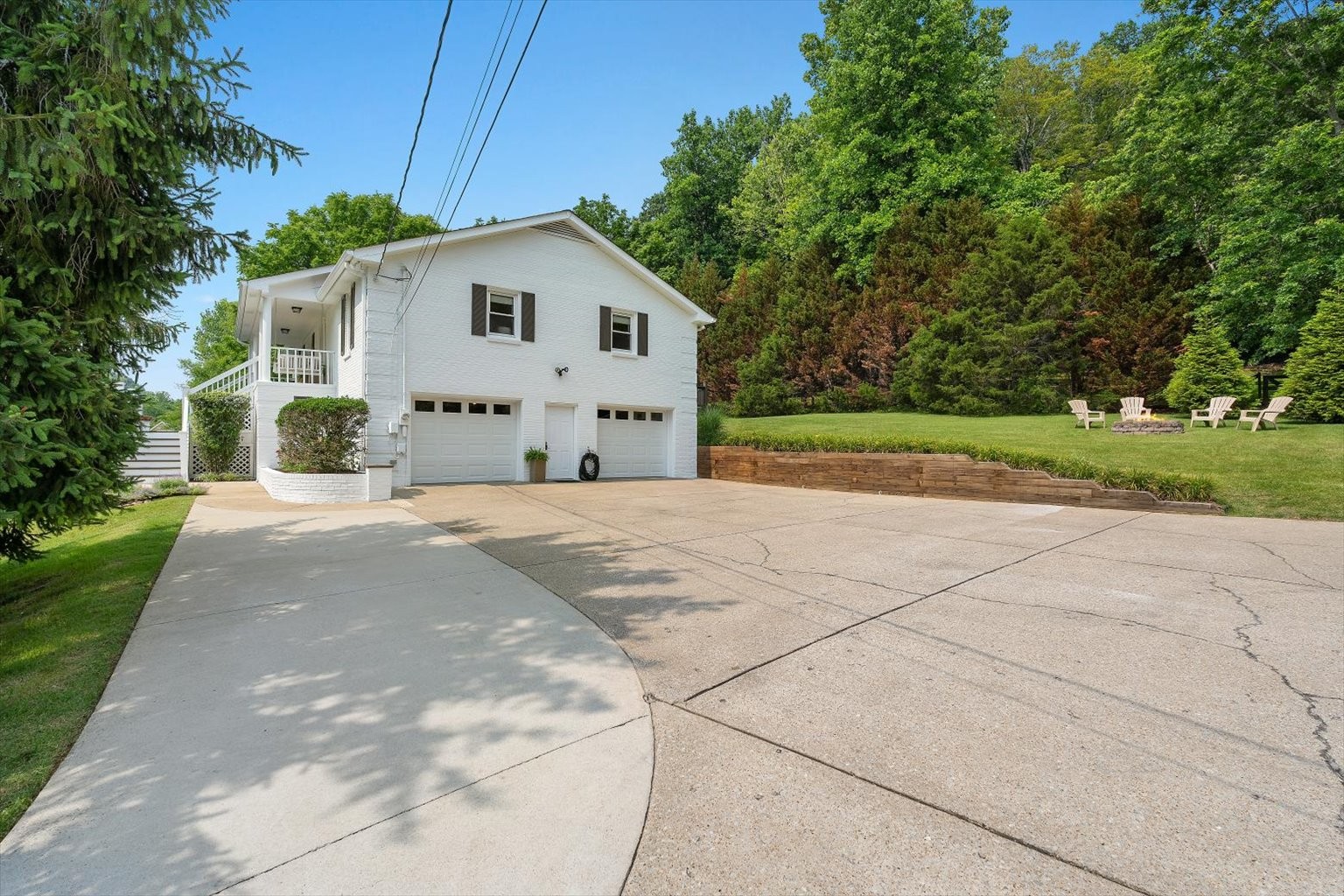775 High Point Ridge Road Franklin, TN 37069 - Photo 38 of 41 a front view of a house with a yard