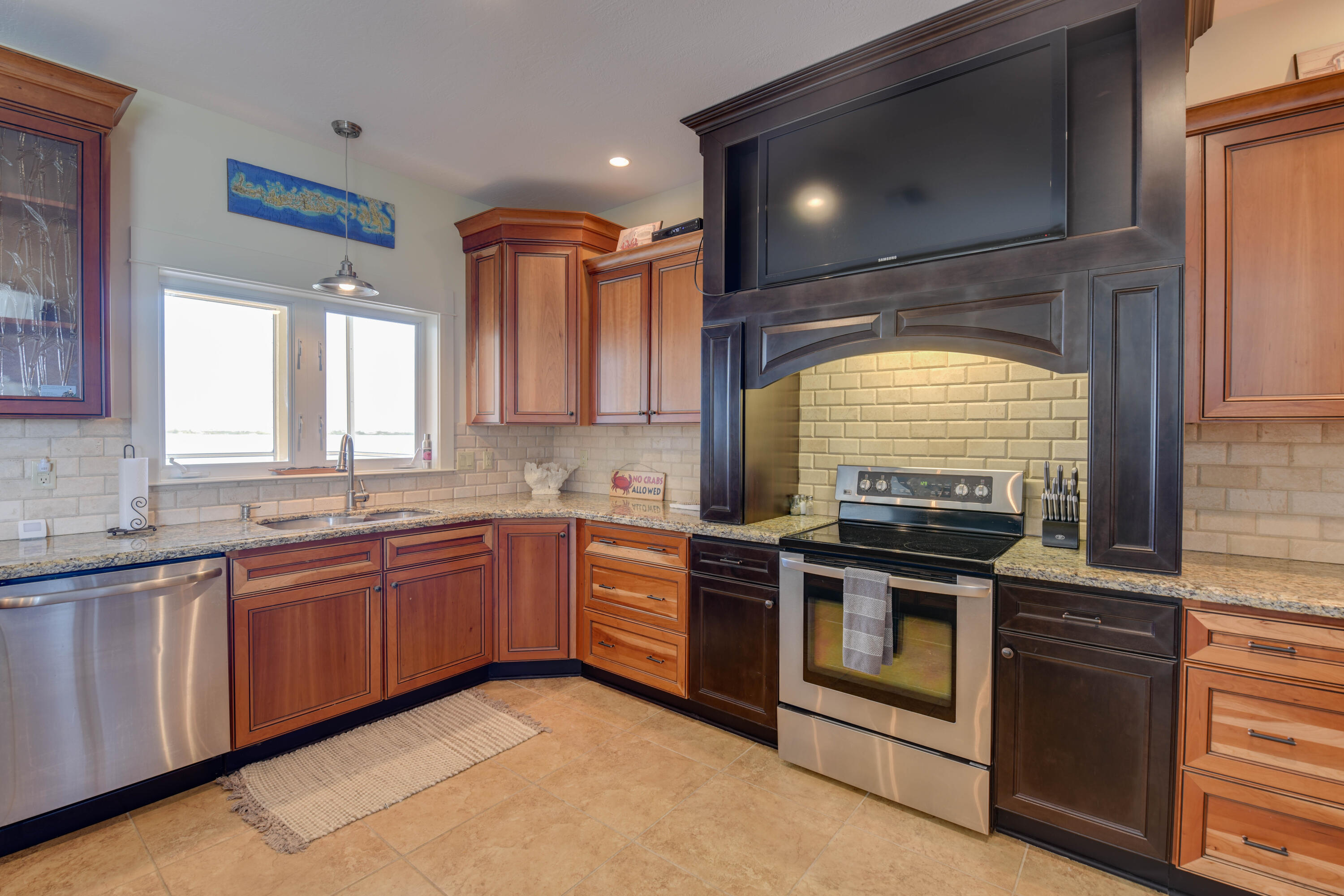 431 La Fitte Road Summerland Key, FL 33042 - Photo 14 of 50 017-431LaFitte-LittleTorchKey-FL-33042-F
