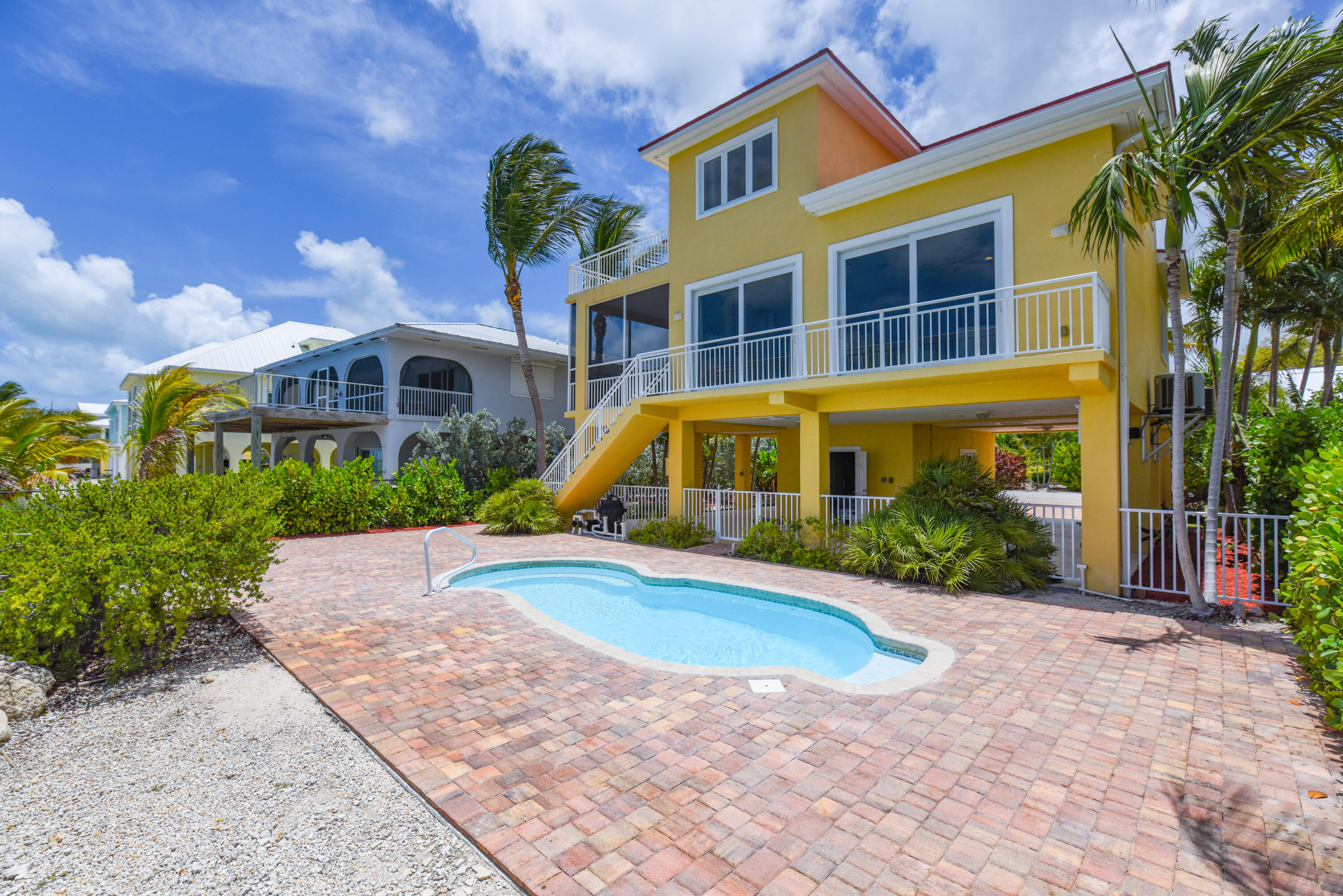 431 La Fitte Road Summerland Key, FL 33042 - Photo 5 of 50 032-431LaFitte-LittleTorchKey-FL-33042-F