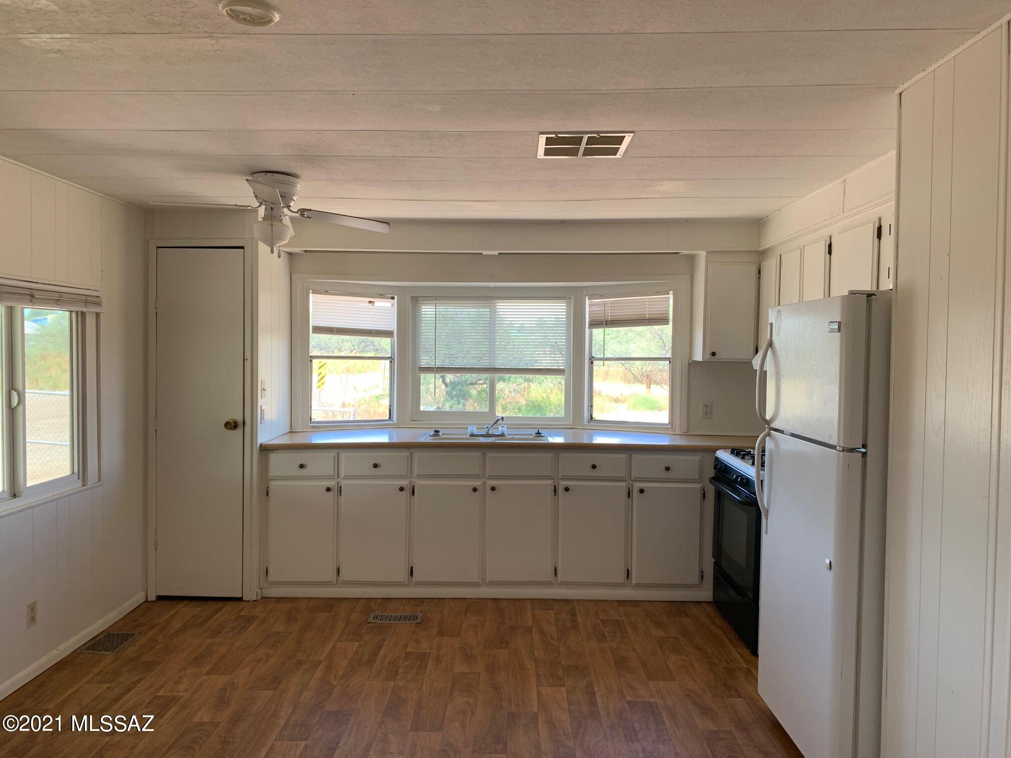 3108 West Rice Road Benson, AZ 85602 - Photo 5 of 37