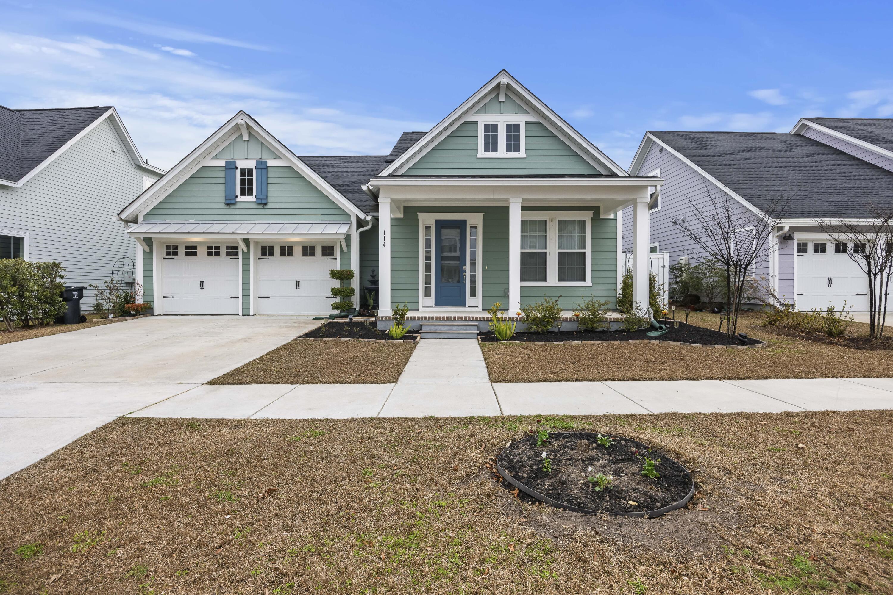 114 Sandy Bend Lane Summerville, SC 29486 - Photo 1 of 40 243A7998