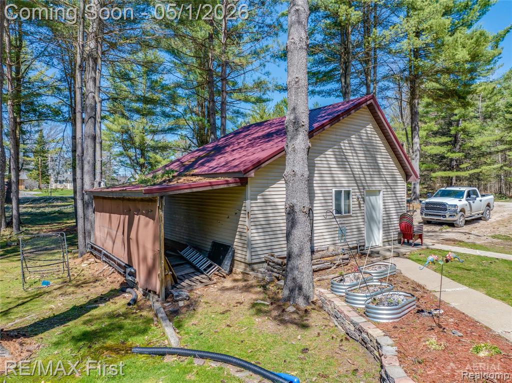 2063 Victoria Court Lupton, MI 48635 - Photo 11 of 42