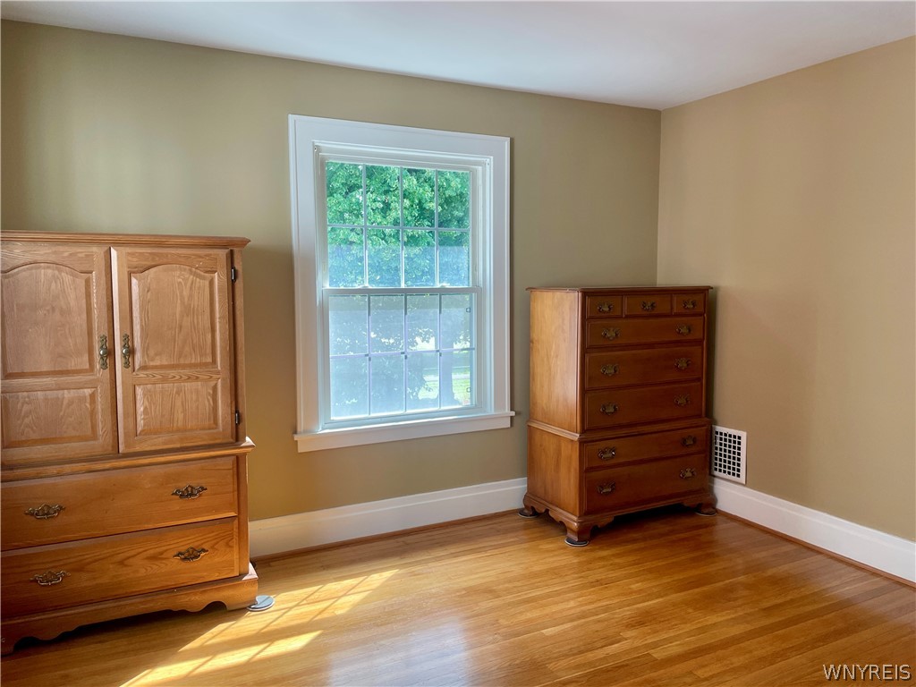 145 Potters Road Buffalo, NY 14220 - Photo 22 of 32