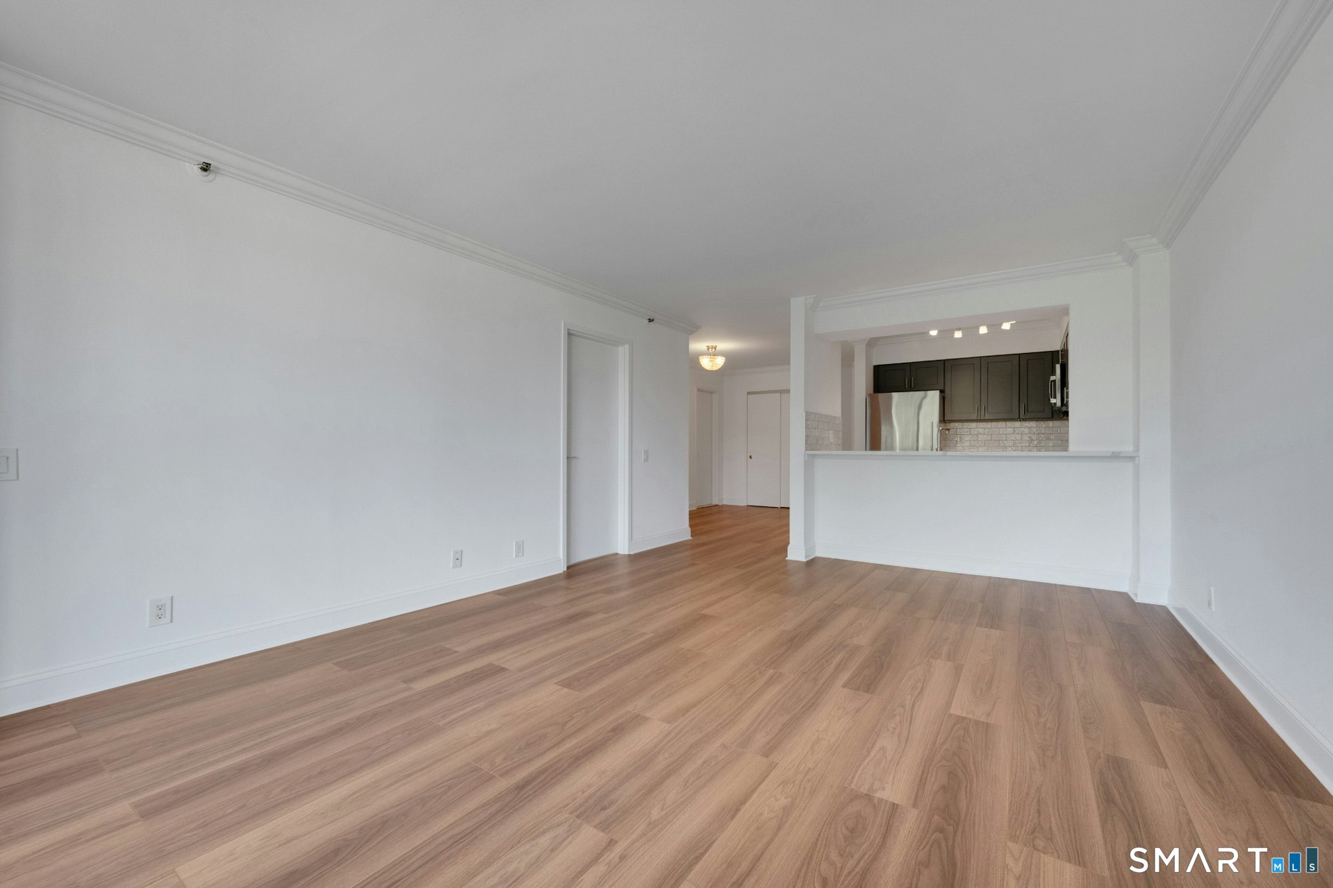 25 Forest Street, Unit 4F Stamford, CT 06901 - Photo 14 of 33