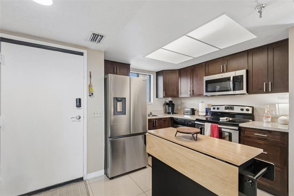5915 Sea Ranch Drive, Unit 611 Hudson, FL 34667 - Photo 8 of 93