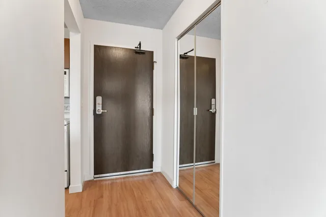 $179,000 | 78 10th Street East, Unit 2104, St. Paul, MN 55101