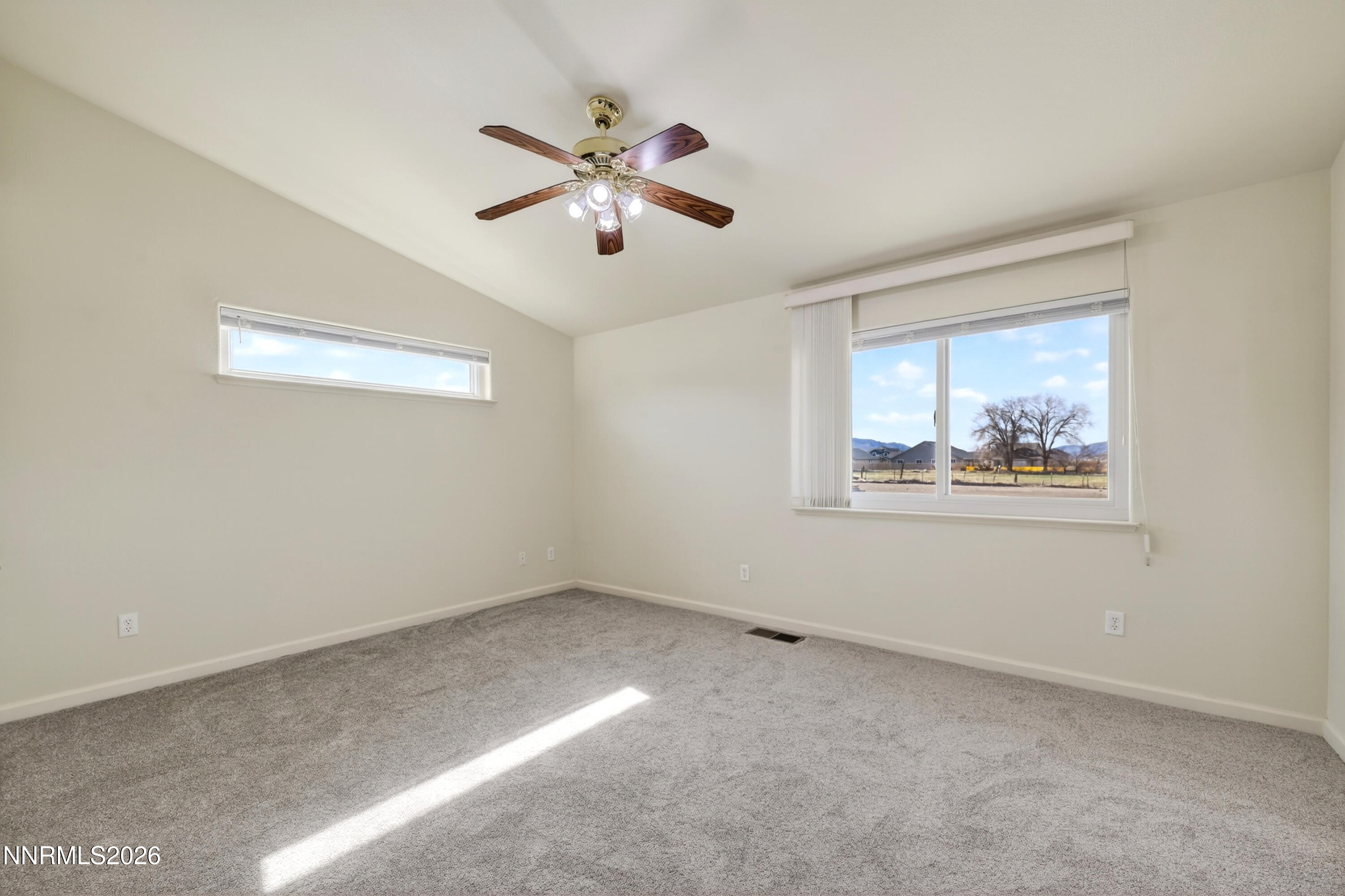 141 Country Ranch Road Fernley, NV 89408 - Photo 8 of 51 AM2A1899