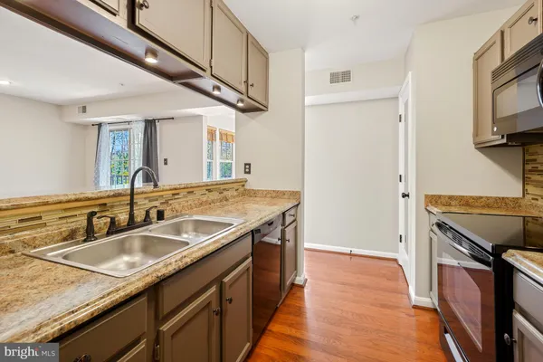 $250,000 | 2051 Alice Avenue, Unit 2051303, Oxon Hill, MD 20745