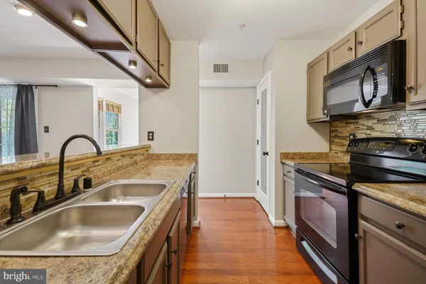 $250,000 | 2051 Alice Avenue, Unit 2051303, Oxon Hill, MD 20745