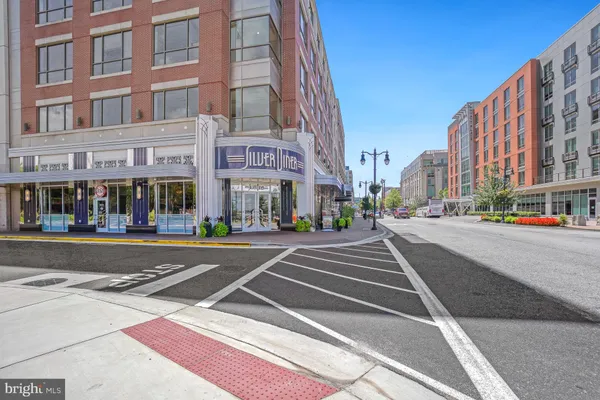 $250,000 | 2051 Alice Avenue, Unit 2051303, Oxon Hill, MD 20745