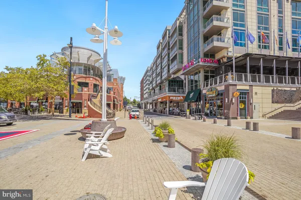 $250,000 | 2051 Alice Avenue, Unit 2051303, Oxon Hill, MD 20745