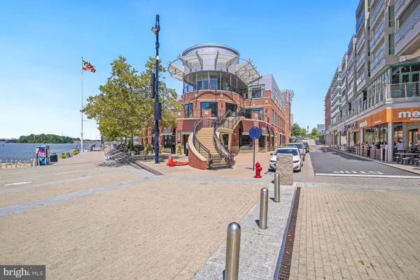 $250,000 | 2051 Alice Avenue, Unit 2051303, Oxon Hill, MD 20745