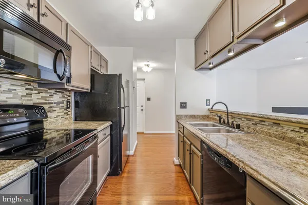 $250,000 | 2051 Alice Avenue, Unit 2051303, Oxon Hill, MD 20745