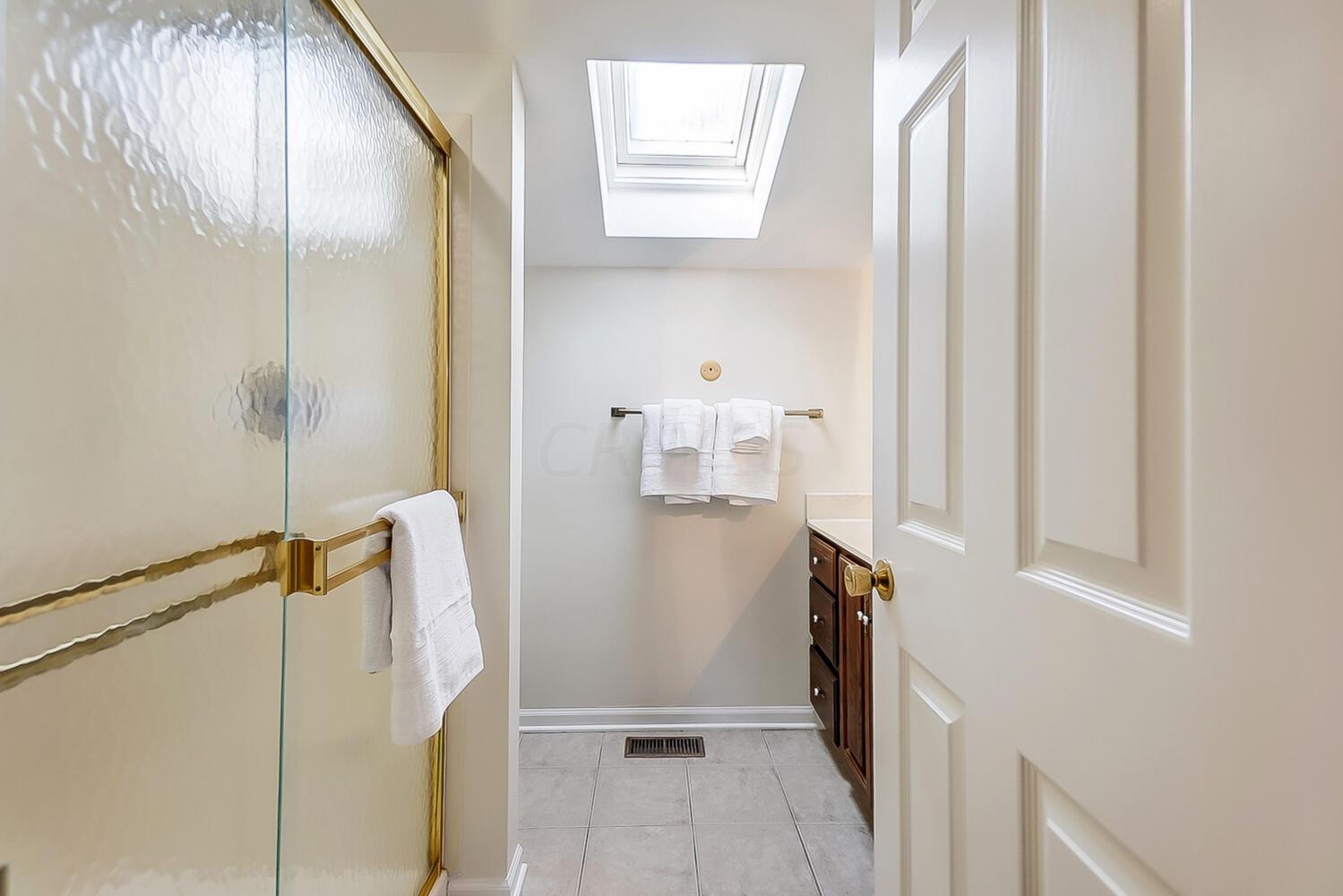 1548 Cardiff Road Upper Arlington, OH 43221 - Photo 37 of 84 50044356-037_web