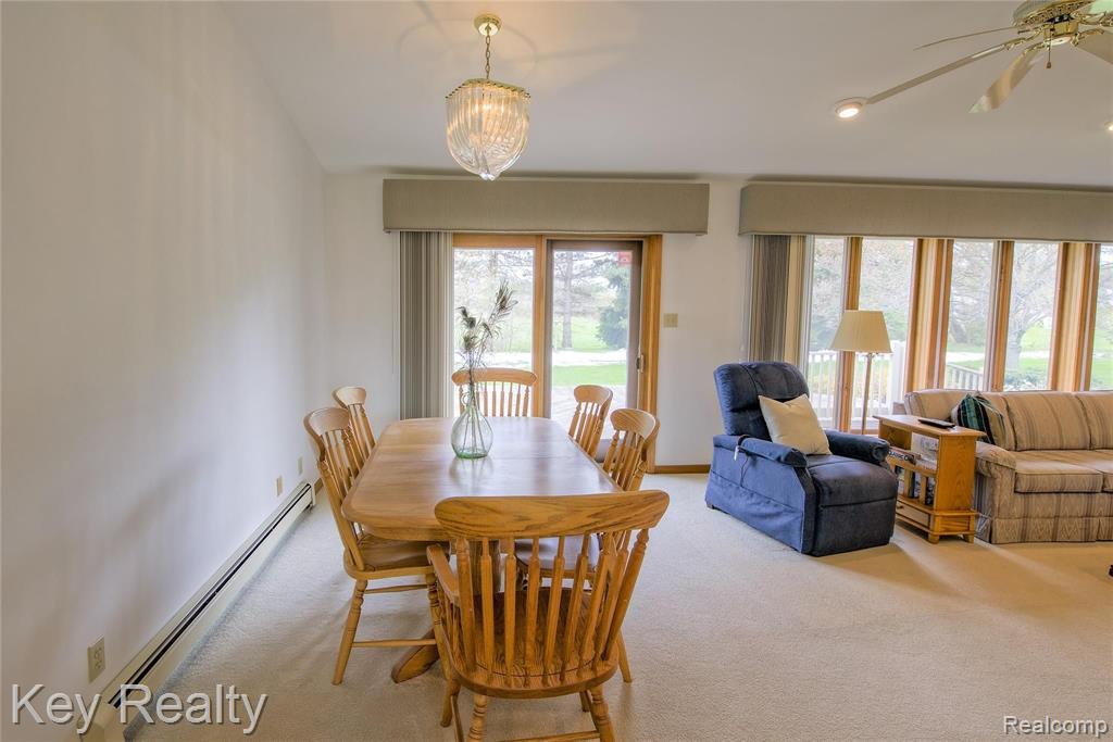 345 West Sigler Road Carleton, MI 48117 - Photo 13 of 28