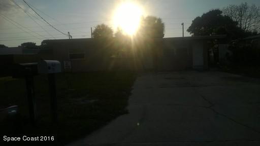 419 Butler Street Melbourne, FL 32901 - Photo 1 of 9 medium (1)