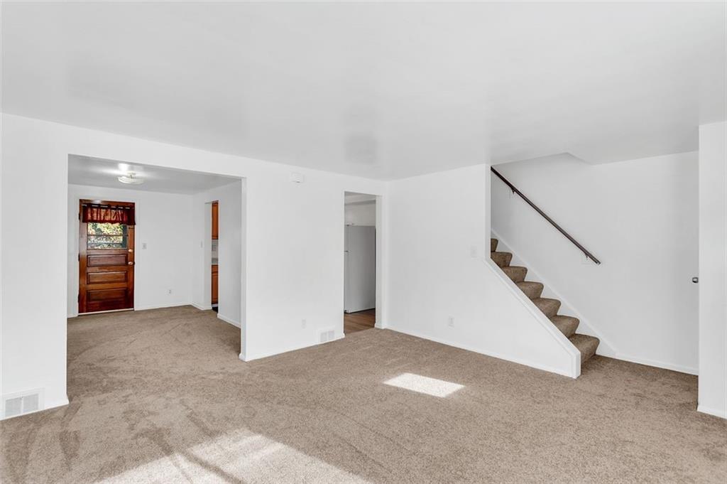 265-267 Universal Road Pittsburgh, PA 15235 - Photo 13 of 22 Gallery Image 13