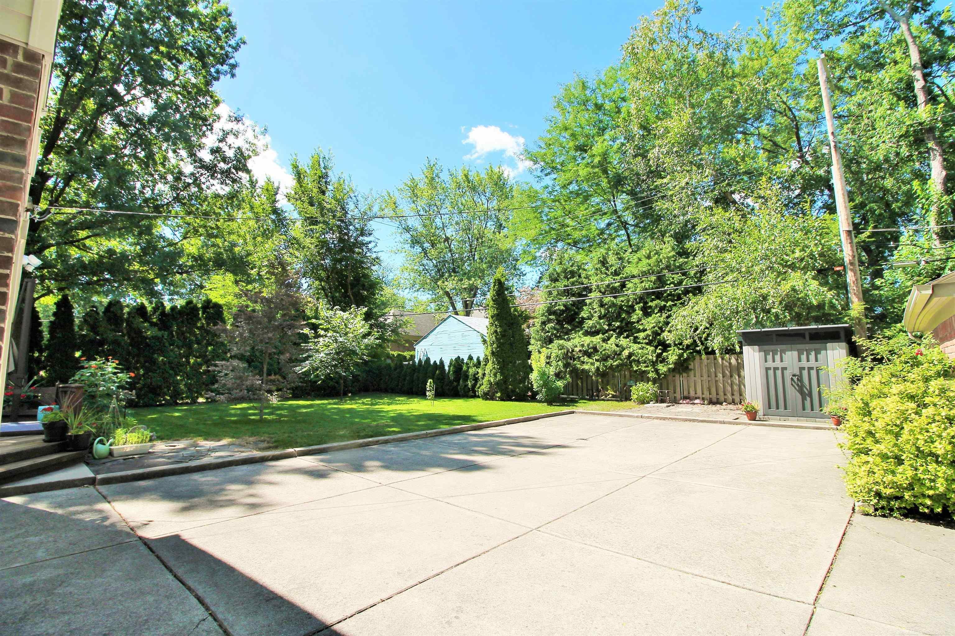 1115 Whittier Road Grosse Pointe Park, MI 48230 - Photo 51 of 68