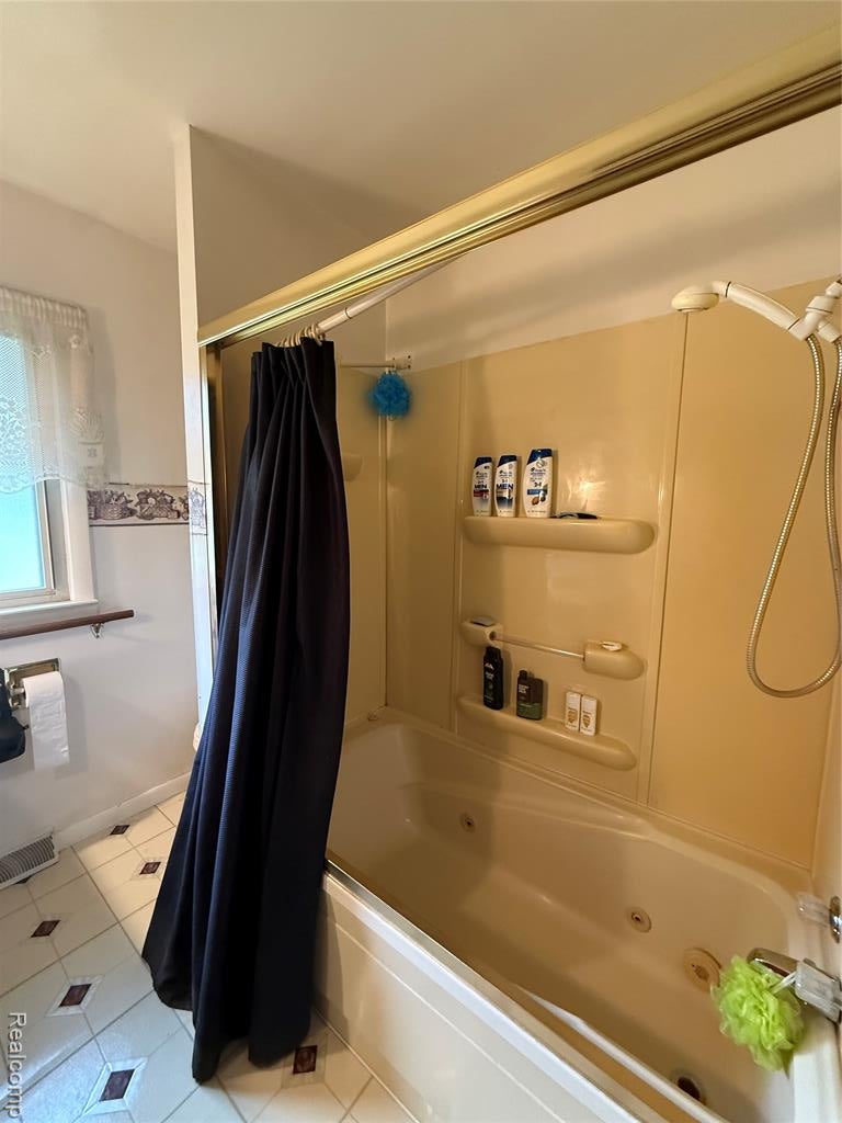 6526 State Road Millington, MI 48746 - Photo 12 of 28 Gallery Image 12