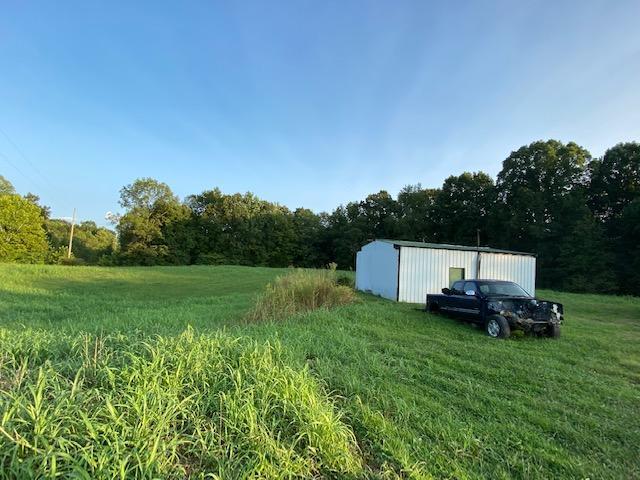 355 Mcfall Road Albany, KY 42602 - Photo 11 of 28 IMG_7237