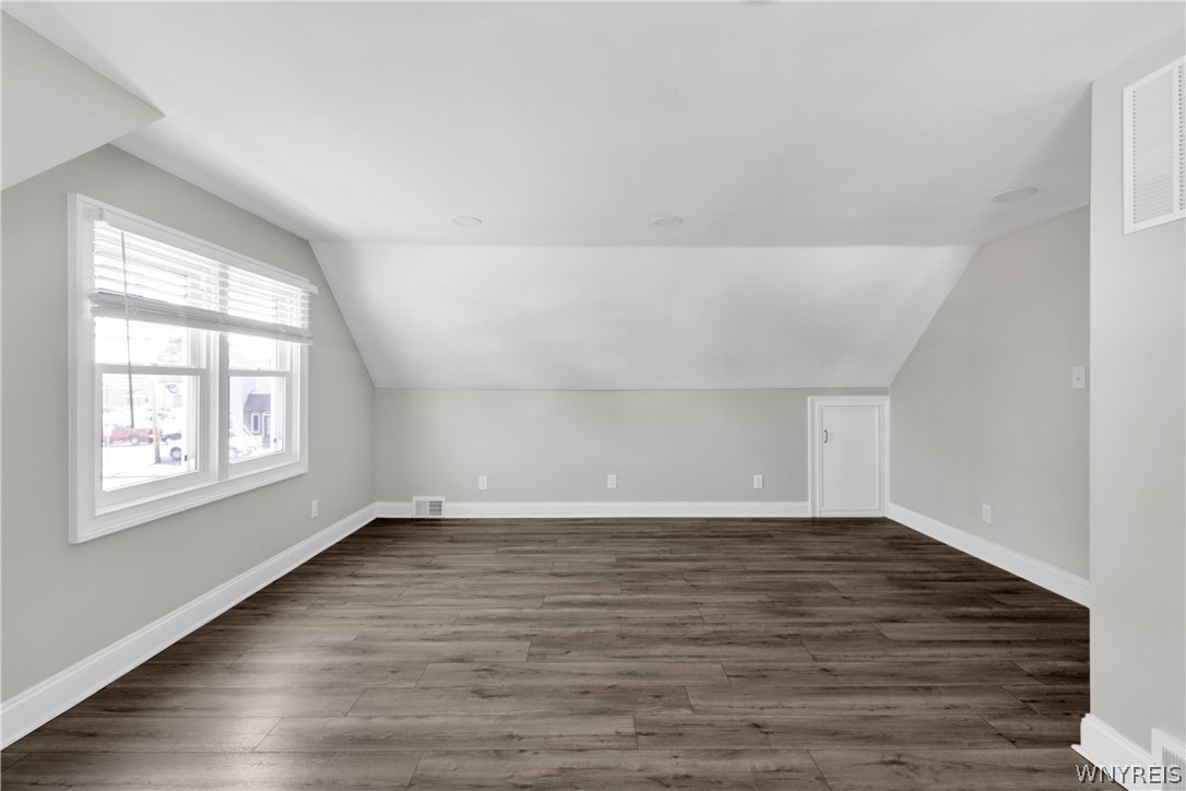 5831 Transit Road Lancaster, NY 14043 - Photo 13 of 17