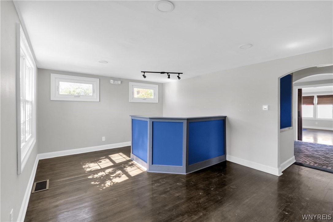 5831 Transit Road Lancaster, NY 14043 - Photo 5 of 17