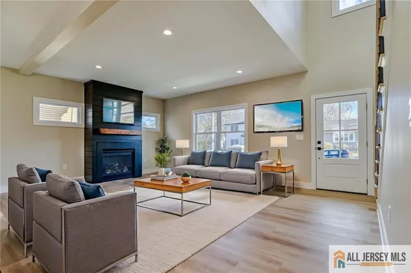 $824,900 | 3 Lyons Street, South River, NJ 08882