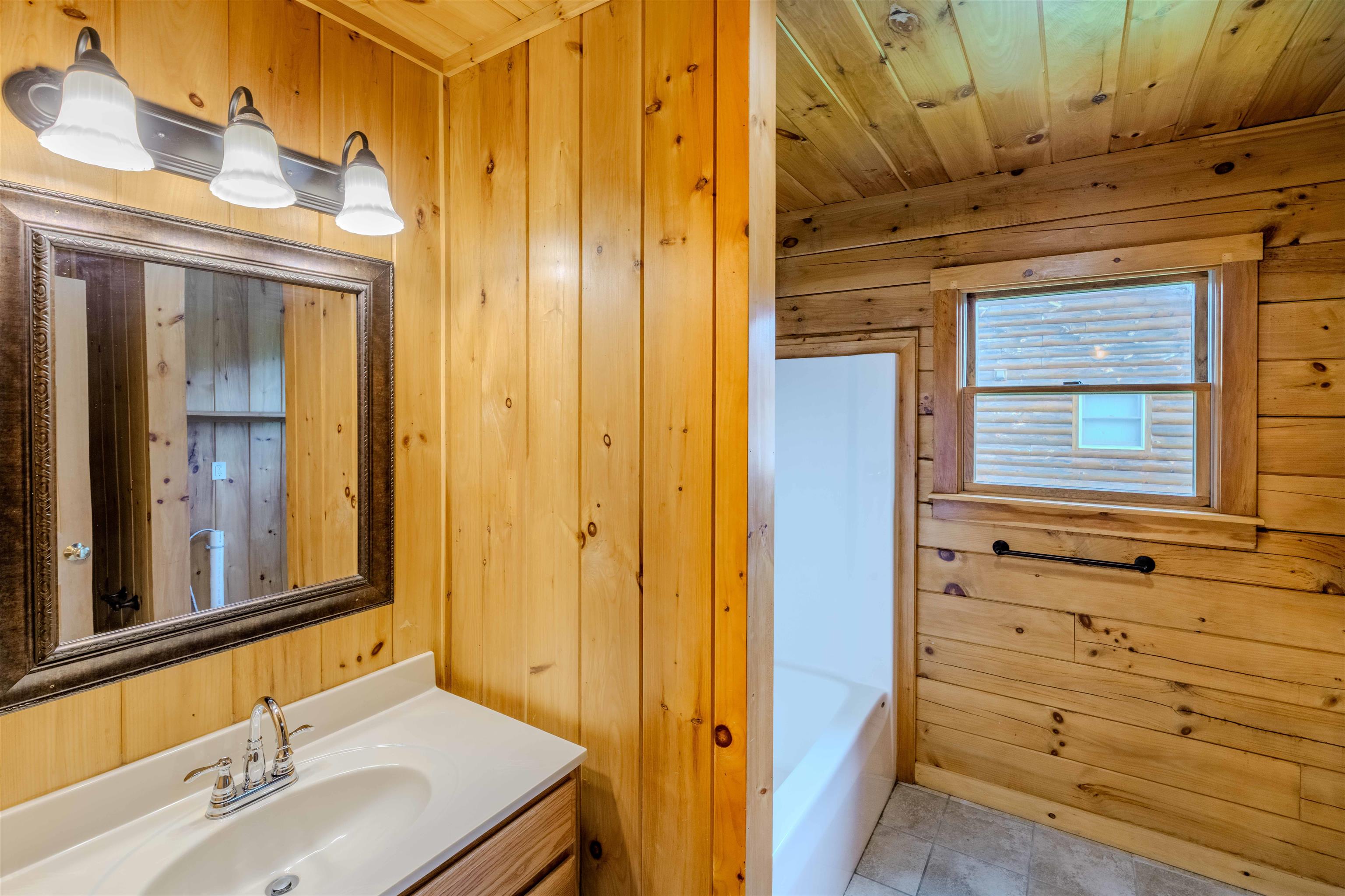181 Benton Road, Unit 24 Haverhill, NH 03774 - Photo 6 of 14