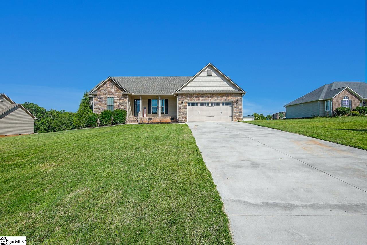108 Graces Way Gaffney, SC 29341 - Photo 2 of 24 Gallery Image 2