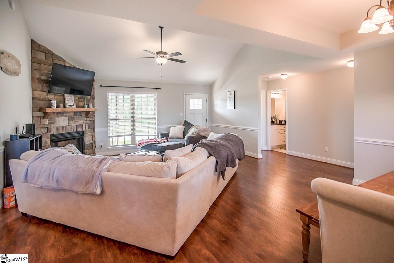 108 Graces Way Gaffney, SC 29341 - Photo 8 of 24 Gallery Image 8
