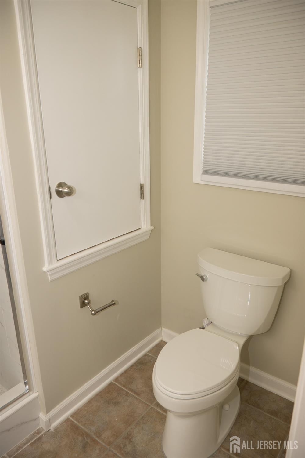 494 Harris Avenue, Unit B Middlesex, NJ 08846 - Photo 16 of 22