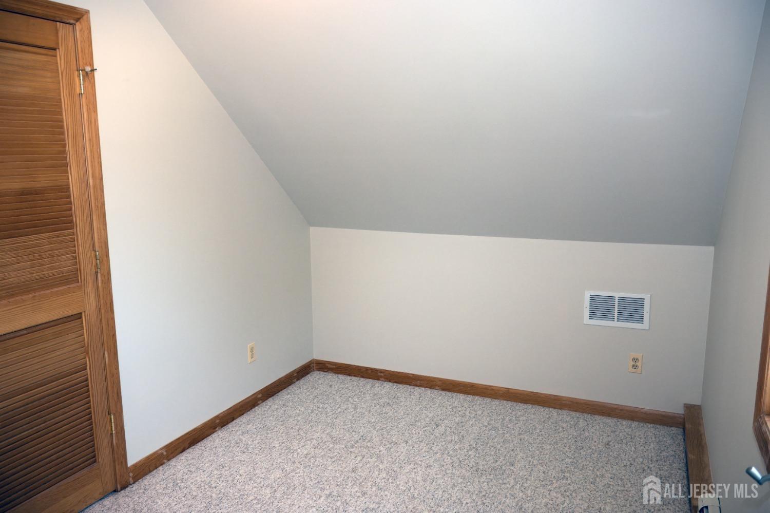 494 Harris Avenue, Unit B Middlesex, NJ 08846 - Photo 21 of 22