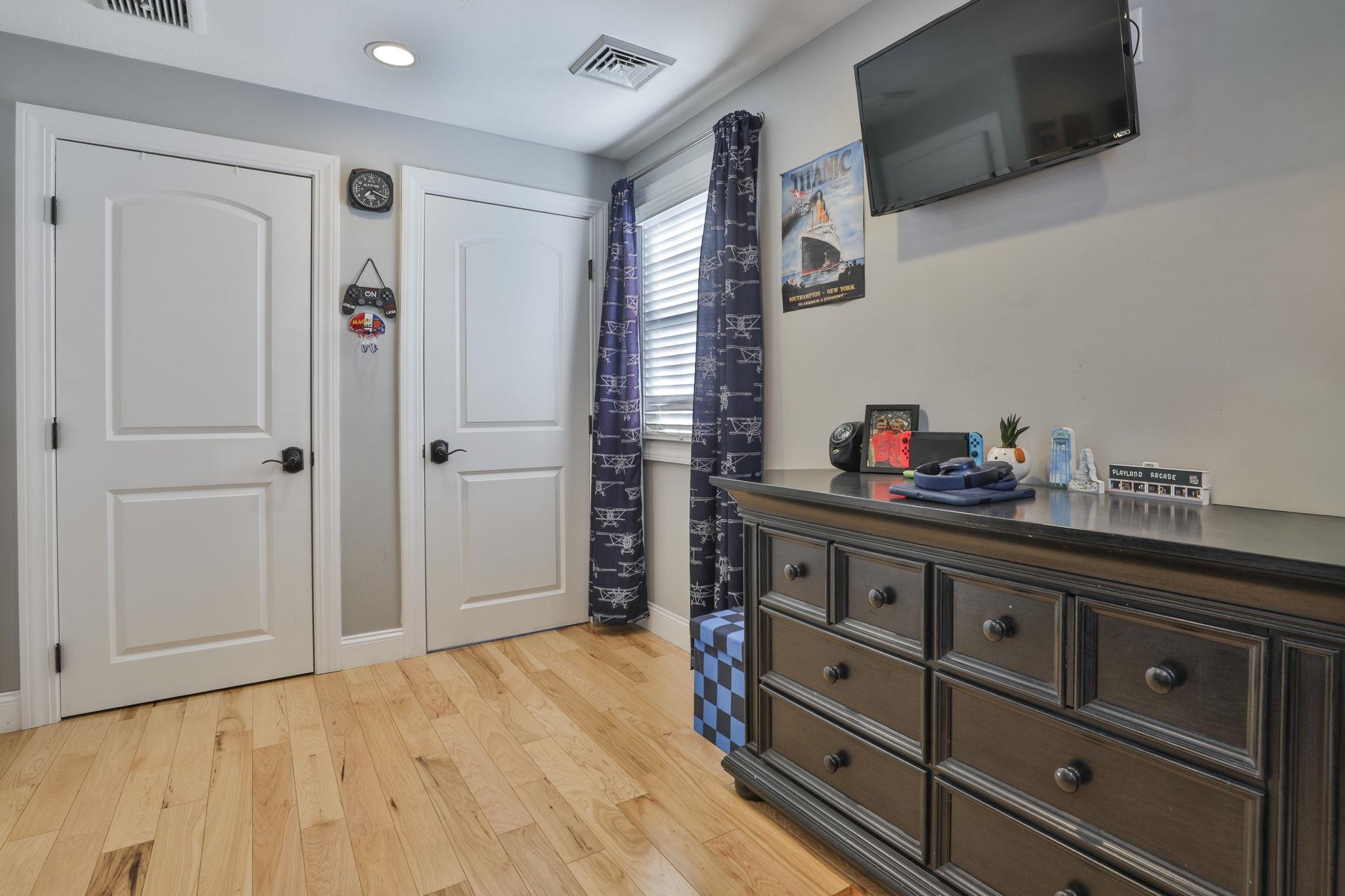 26 Sunapee Street Nashua, NH 03063 - Photo 20 of 37