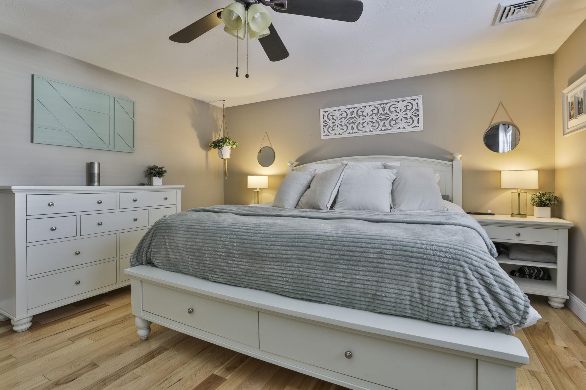 26 Sunapee Street Nashua, NH 03063 - Photo 25 of 37