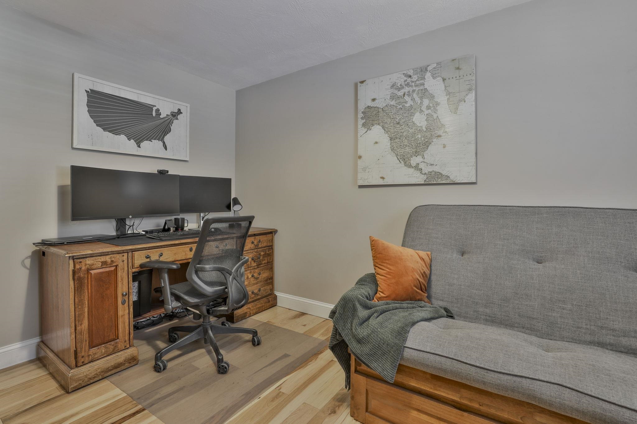 26 Sunapee Street Nashua, NH 03063 - Photo 28 of 37