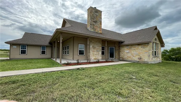 $520,000 | 193 County Road 222, Orange Grove, TX 78372