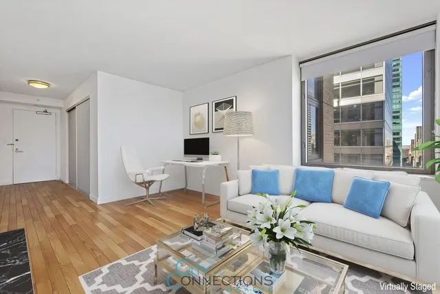$749,000 | 100 West 39th Street, Unit 38E | Fashion District