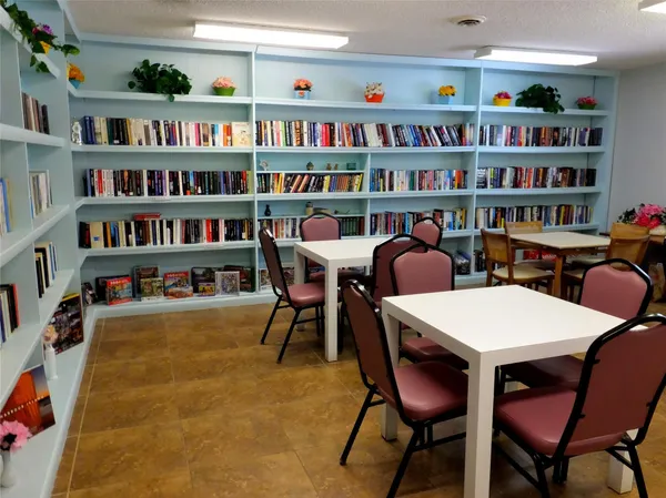 $1,275 | 7807 Golf Cir Drive, Unit 306, Margate, FL 33063