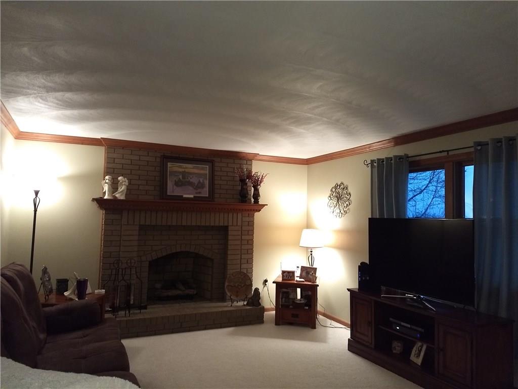 215 Rizzi Drive Irwin, PA 15642 - Photo 4 of 18 Gallery Image 4