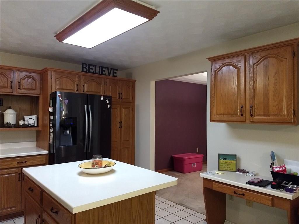 215 Rizzi Drive Irwin, PA 15642 - Photo 7 of 18 Gallery Image 7