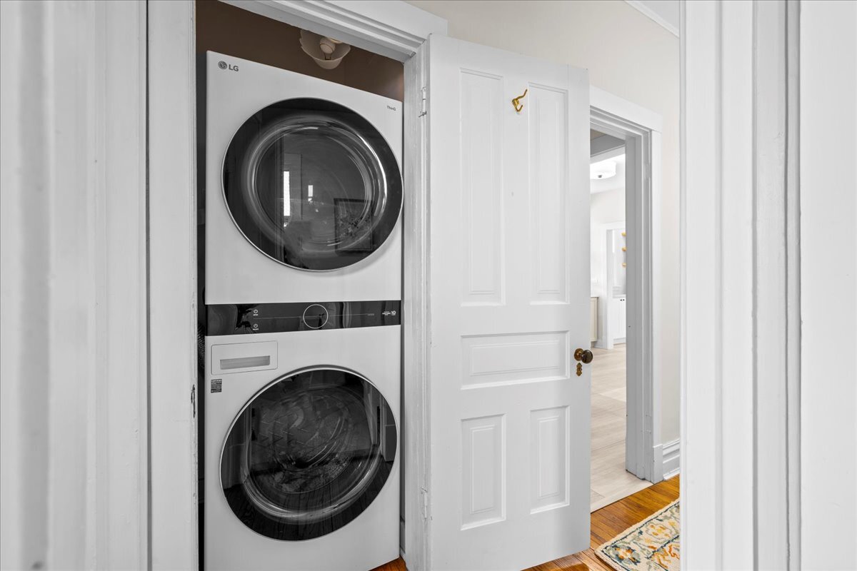 1202 Maple Avenue Evanston, IL 60202 - Photo 17 of 42