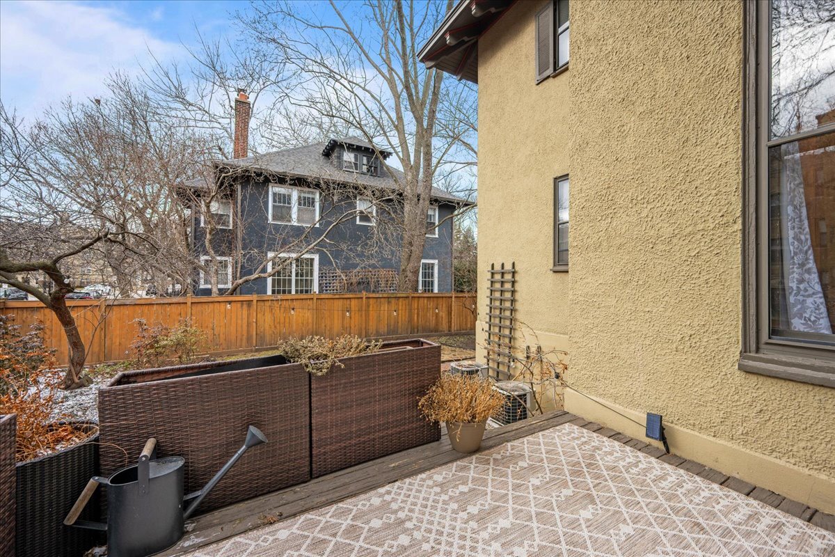 1202 Maple Avenue Evanston, IL 60202 - Photo 32 of 42