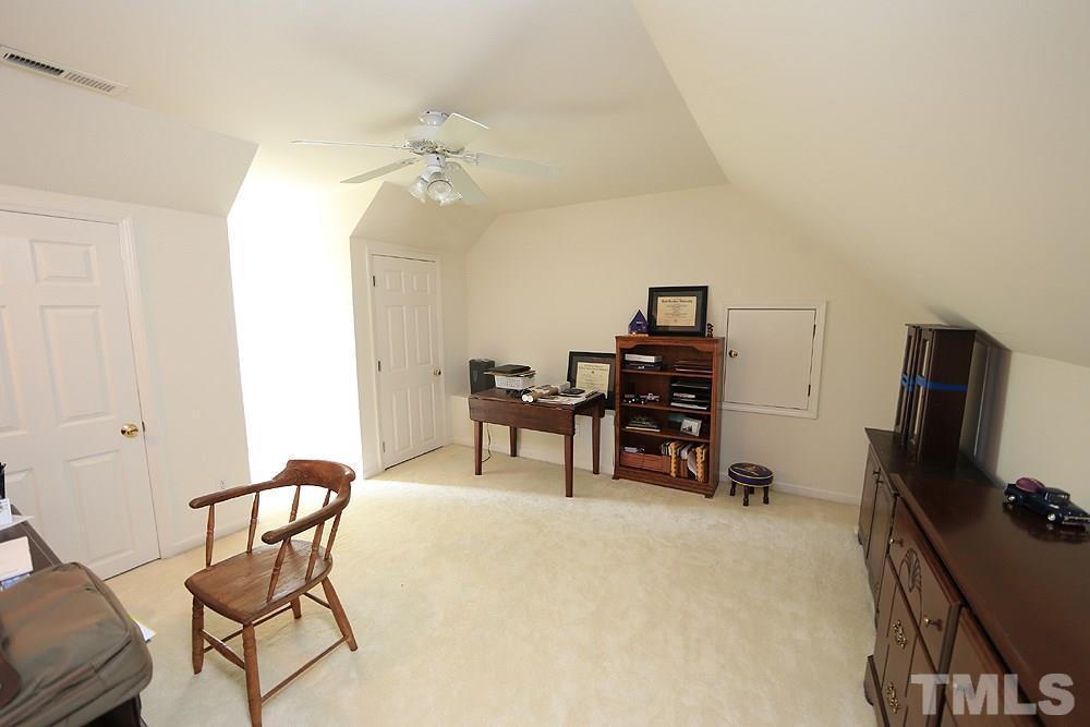 6304 Godfrey Drive Raleigh, NC 27612 - Photo 13 of 15