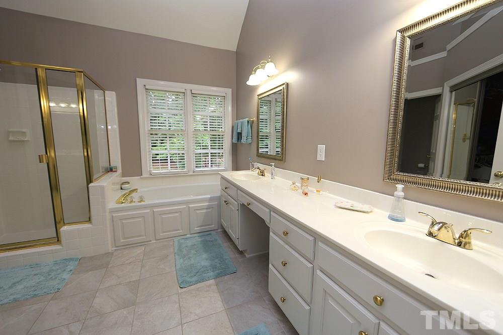 6304 Godfrey Drive Raleigh, NC 27612 - Photo 8 of 15