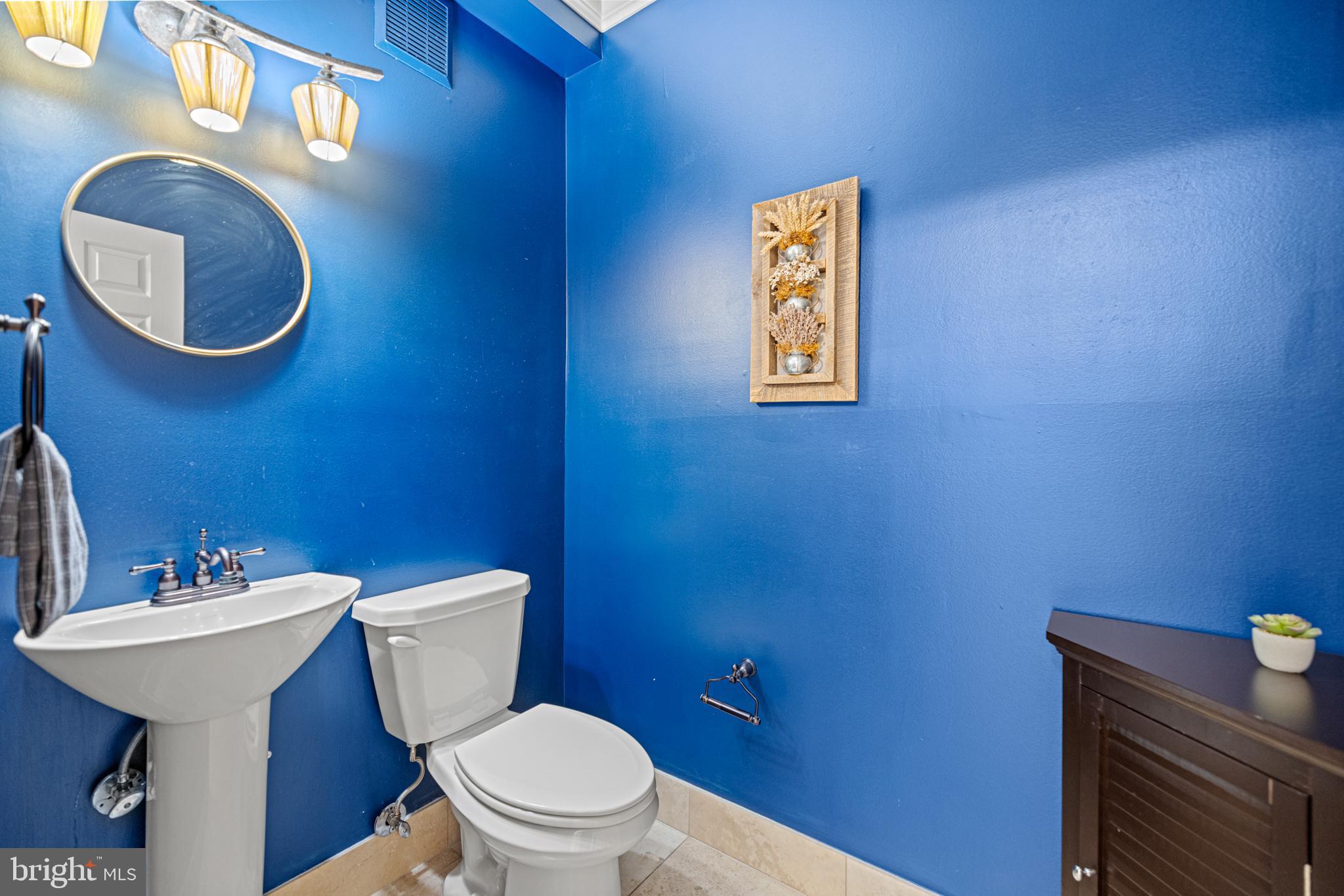 1618 Belmont Street Northwest, Unit C Washington, DC 20009 - Photo 11 of 26