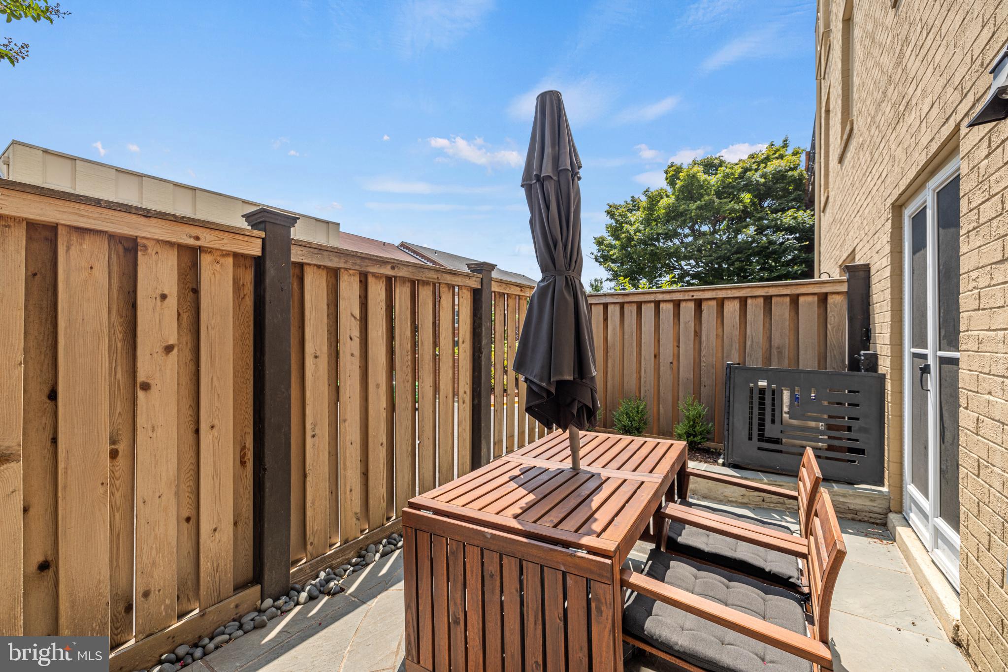 1618 Belmont Street Northwest, Unit C Washington, DC 20009 - Photo 13 of 26