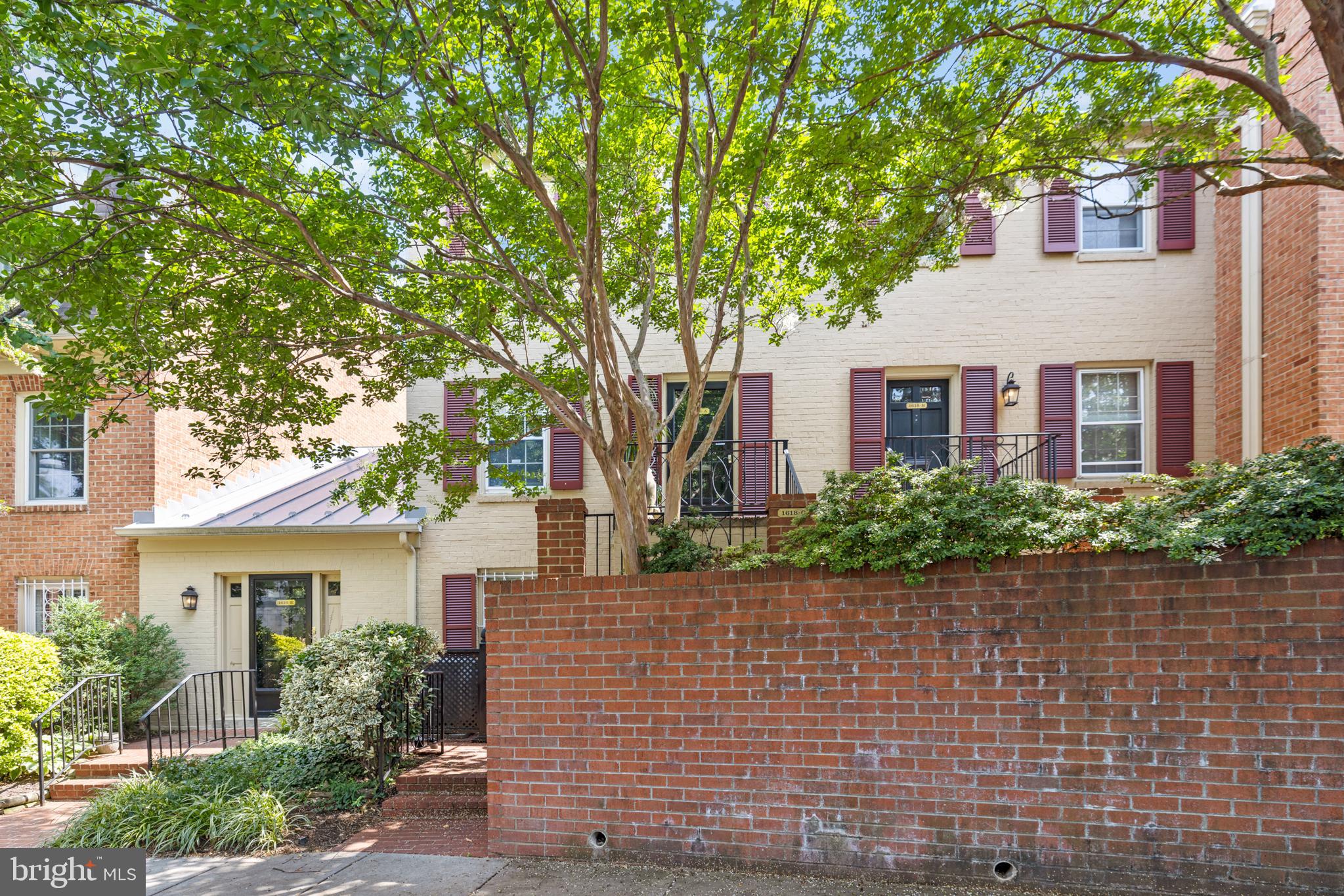 1618 Belmont Street Northwest, Unit C Washington, DC 20009 - Photo 25 of 26