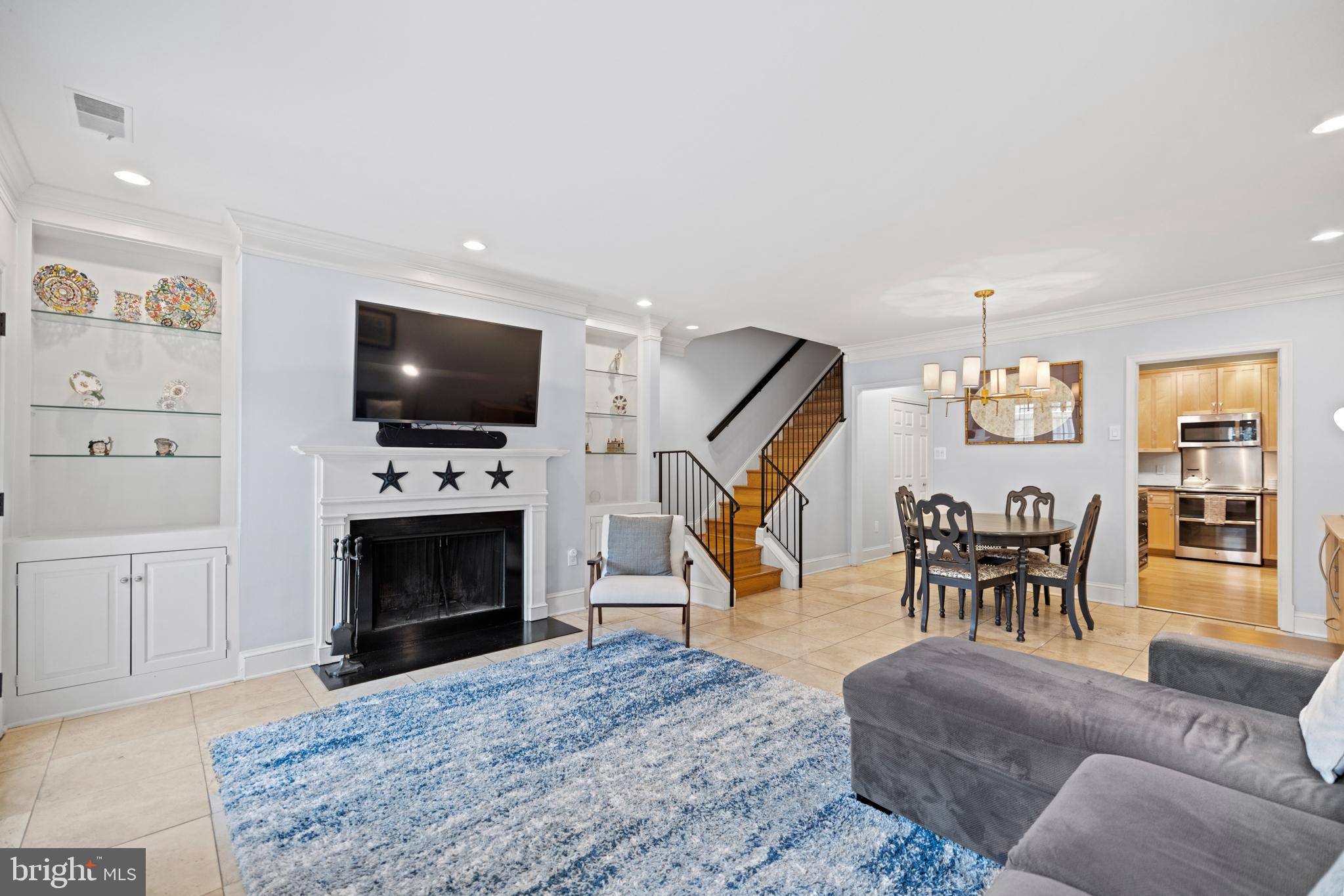 1618 Belmont Street Northwest, Unit C Washington, DC 20009 - Photo 4 of 26