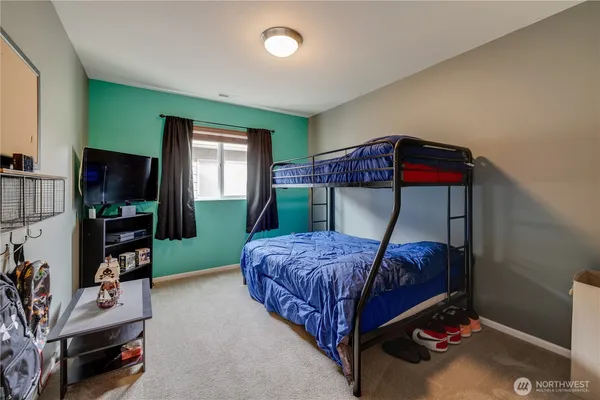 $900,000 | 14025 5th Place West, Everett, WA 98208