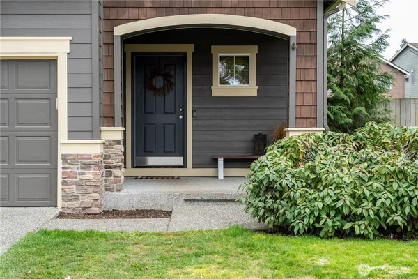 $900,000 | 14025 5th Place West, Everett, WA 98208